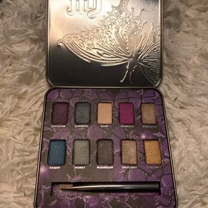 Urban Decay eyeshadow